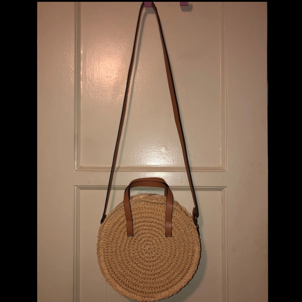 Woven crossbody purse